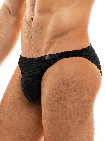 Modus Vivendi Tiffany's Velvet Low Cut Bikini Brief